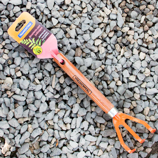 70055787 - RJE - Cultivator Wooden Handle